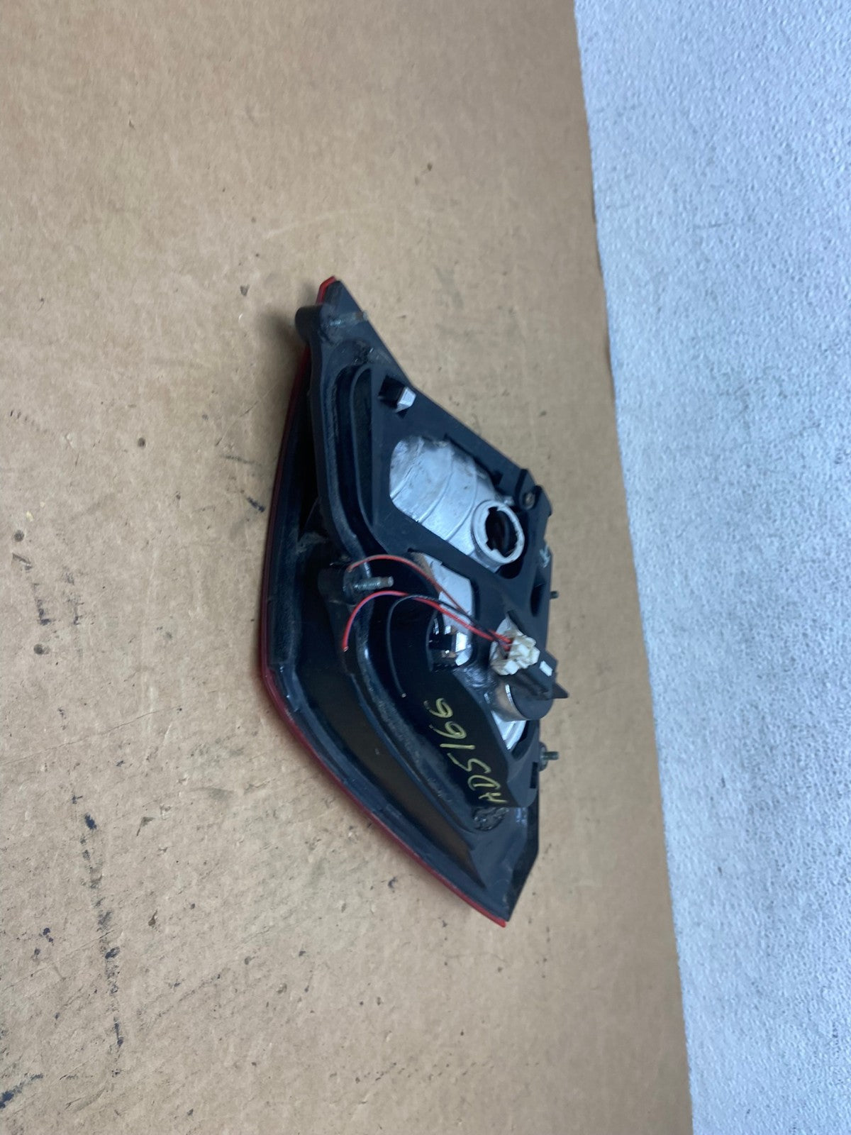2002 - 2004 Infiniti i35 Inner Right Passenger RH Side Tail Light AD5166 LK5