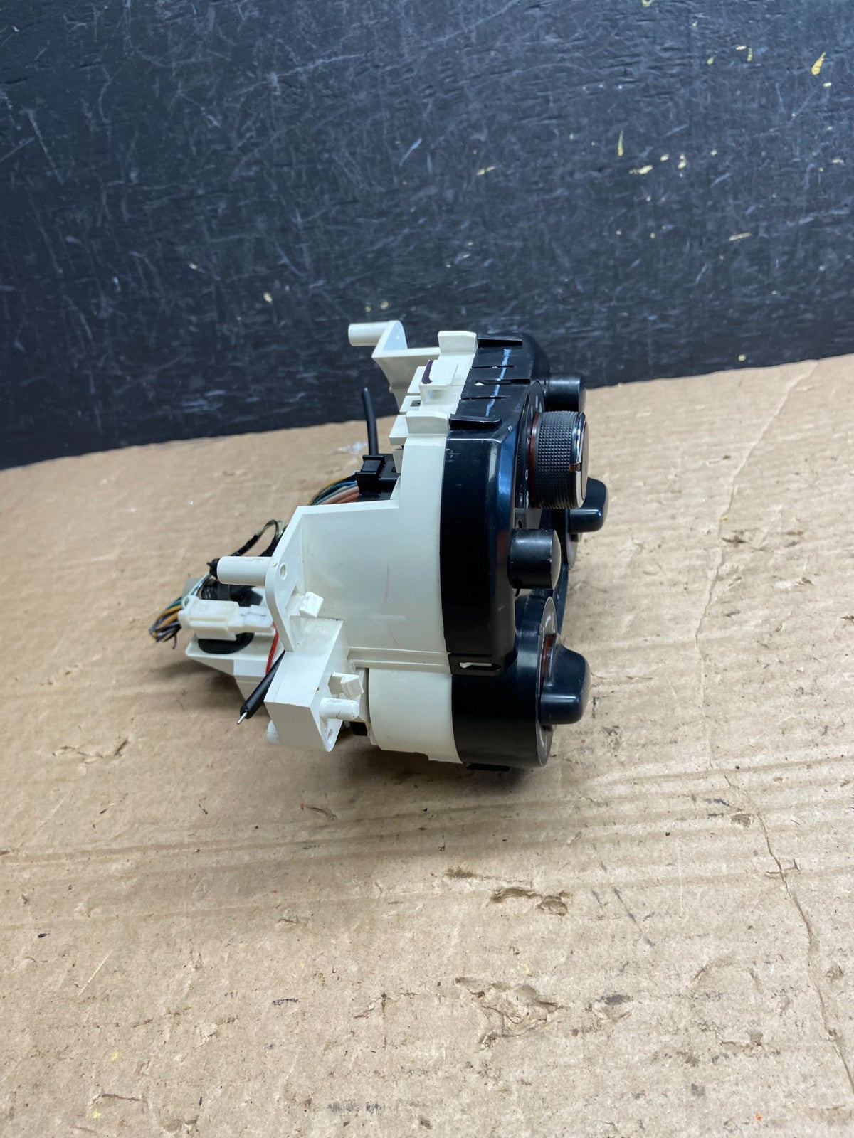2015 to 2019 Nissan Versa Dash AC Climate Control Heater AF2347 DG1