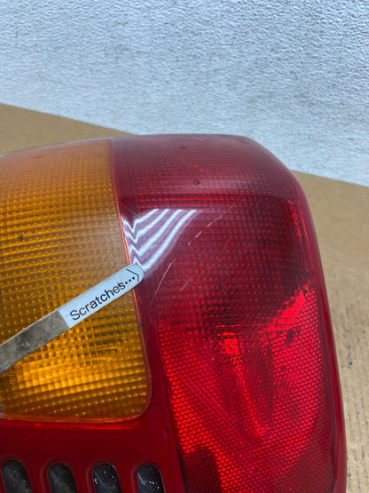 1999-2004 Jeep Grand Cherokee WJ Right Passenger Rh Tail Light TYC AE0439 LK3