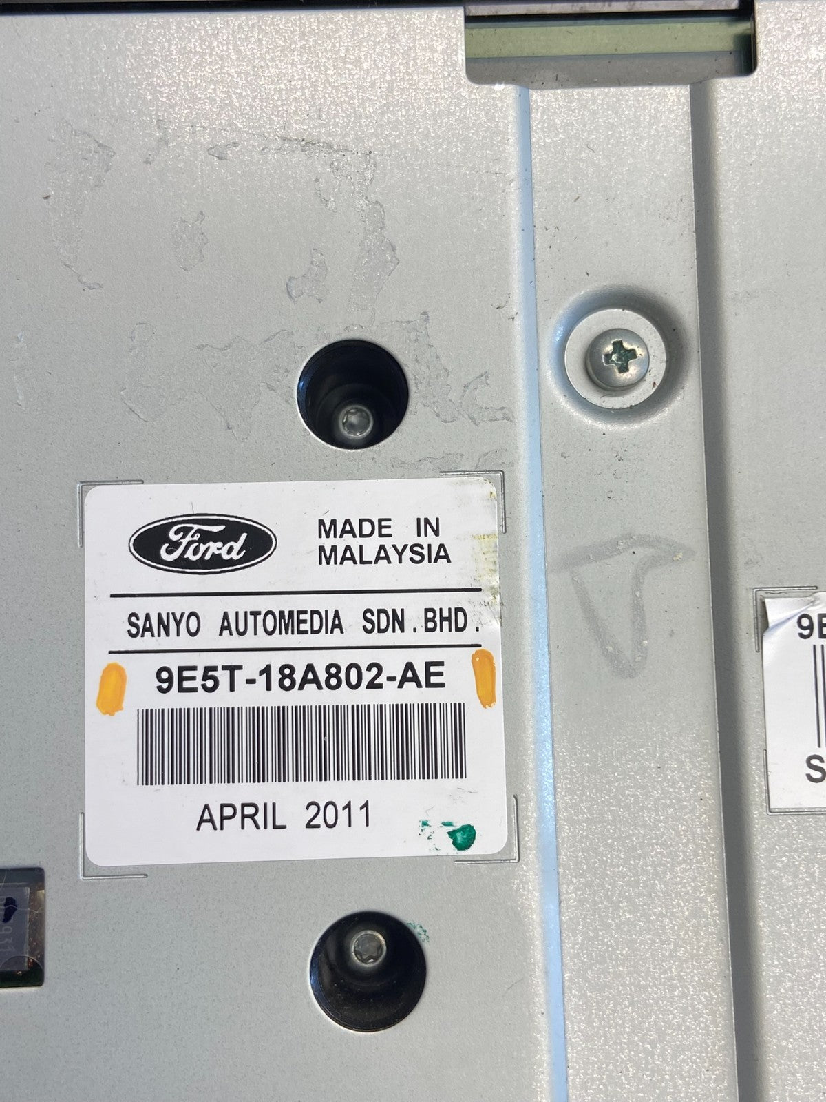 2010 to 2012 Ford Fusion Radio Climate Control A/C Control AE4242 DG5
