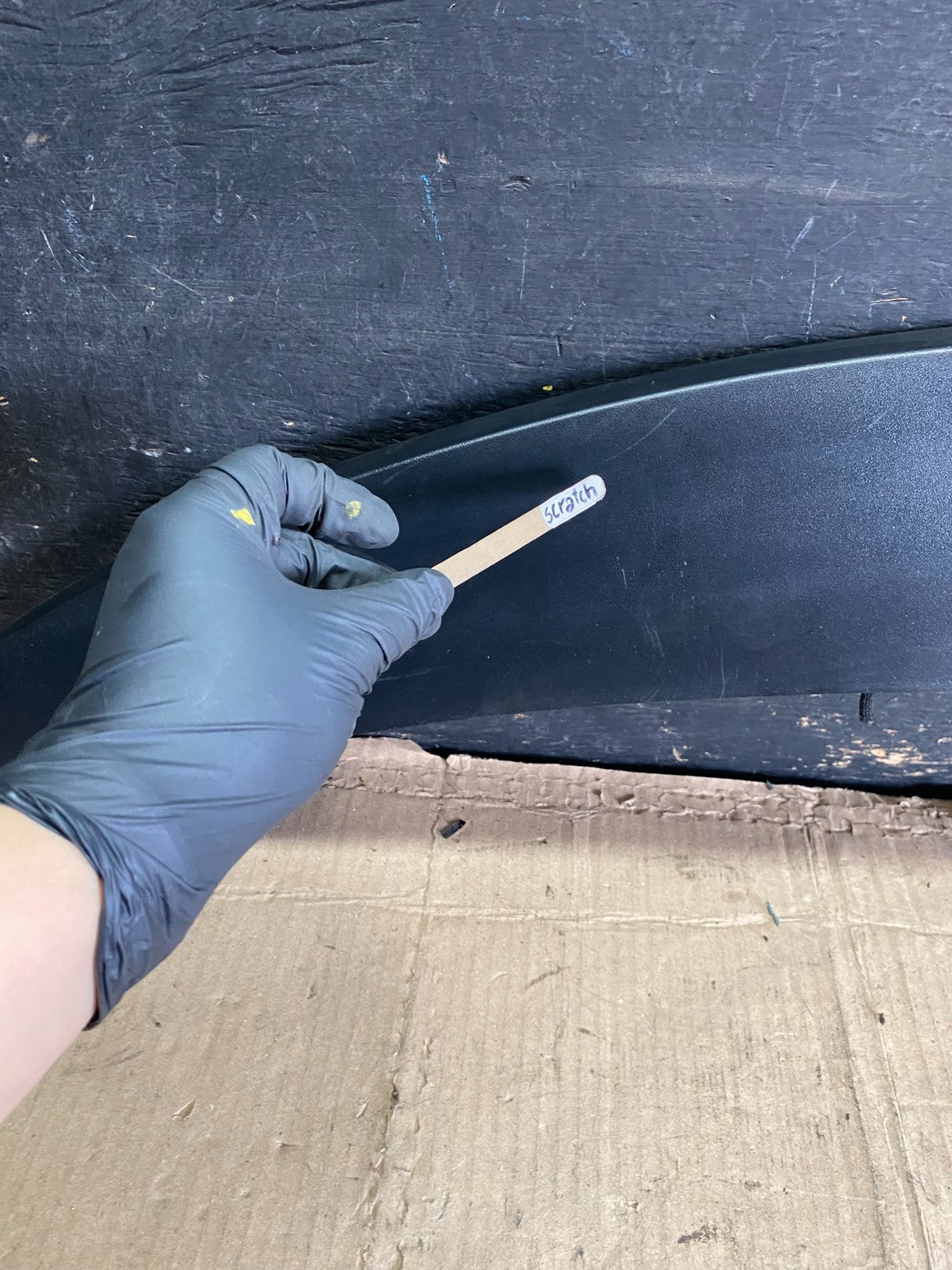 2004 to 2008 Chrysler Pacifica Rear Trunk Hatch Spoiler Wing OEM p3753 DG4