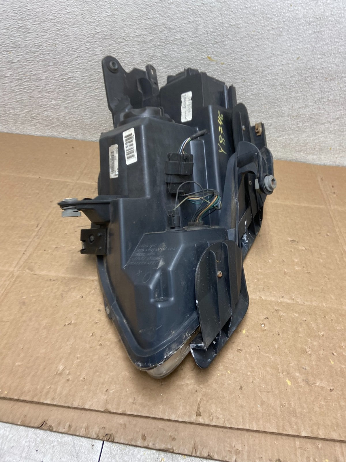 2007-2012 Gmc Acadia Halogen Headlight Right Passenger Side Oem Y8746 DW9