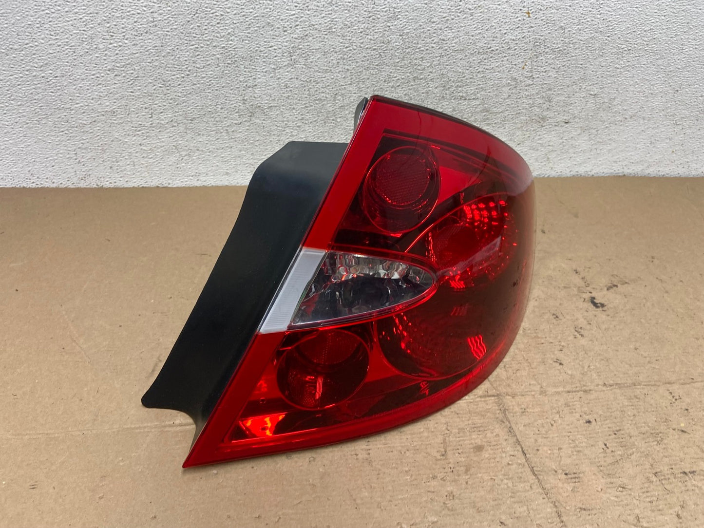 2005 to 2009 Buick Lacrosse Right Passemger RH Side Tail Light DEPO AF5700 LK2