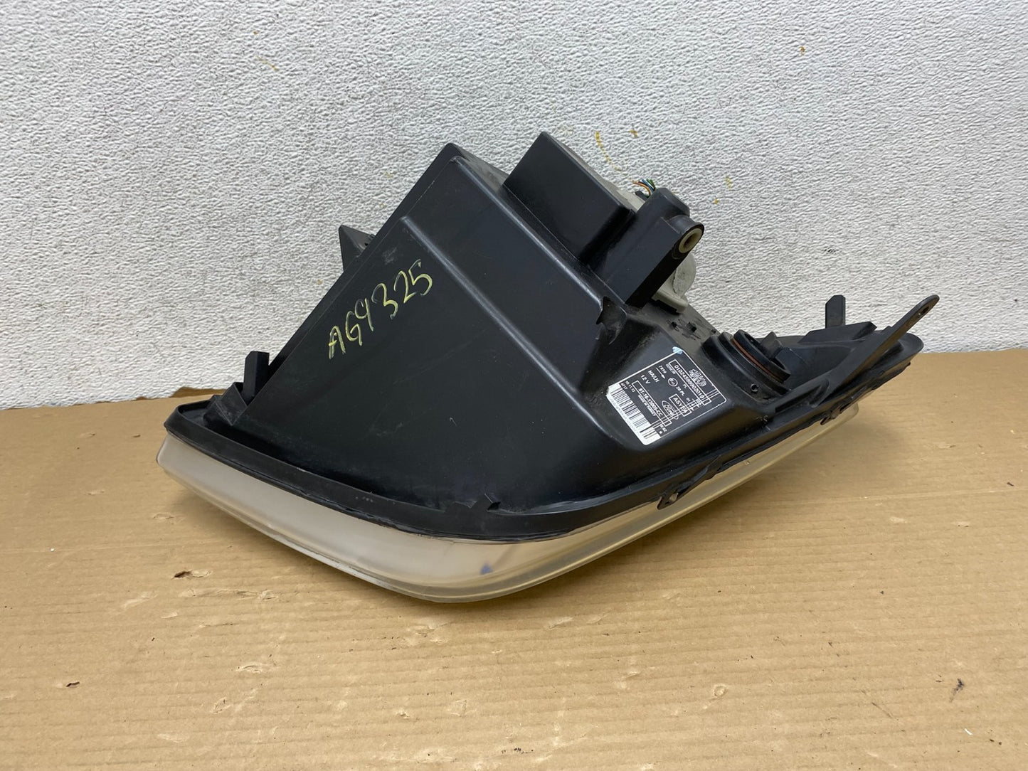 2010 to 2013 Ford Transit Connect Left Driver Side Headlight AG9325 DW6