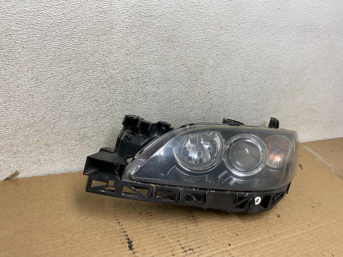 2004 to 2009 Mazda 3 Sedan Left Driver LH Side Headlight AH4101 DW1