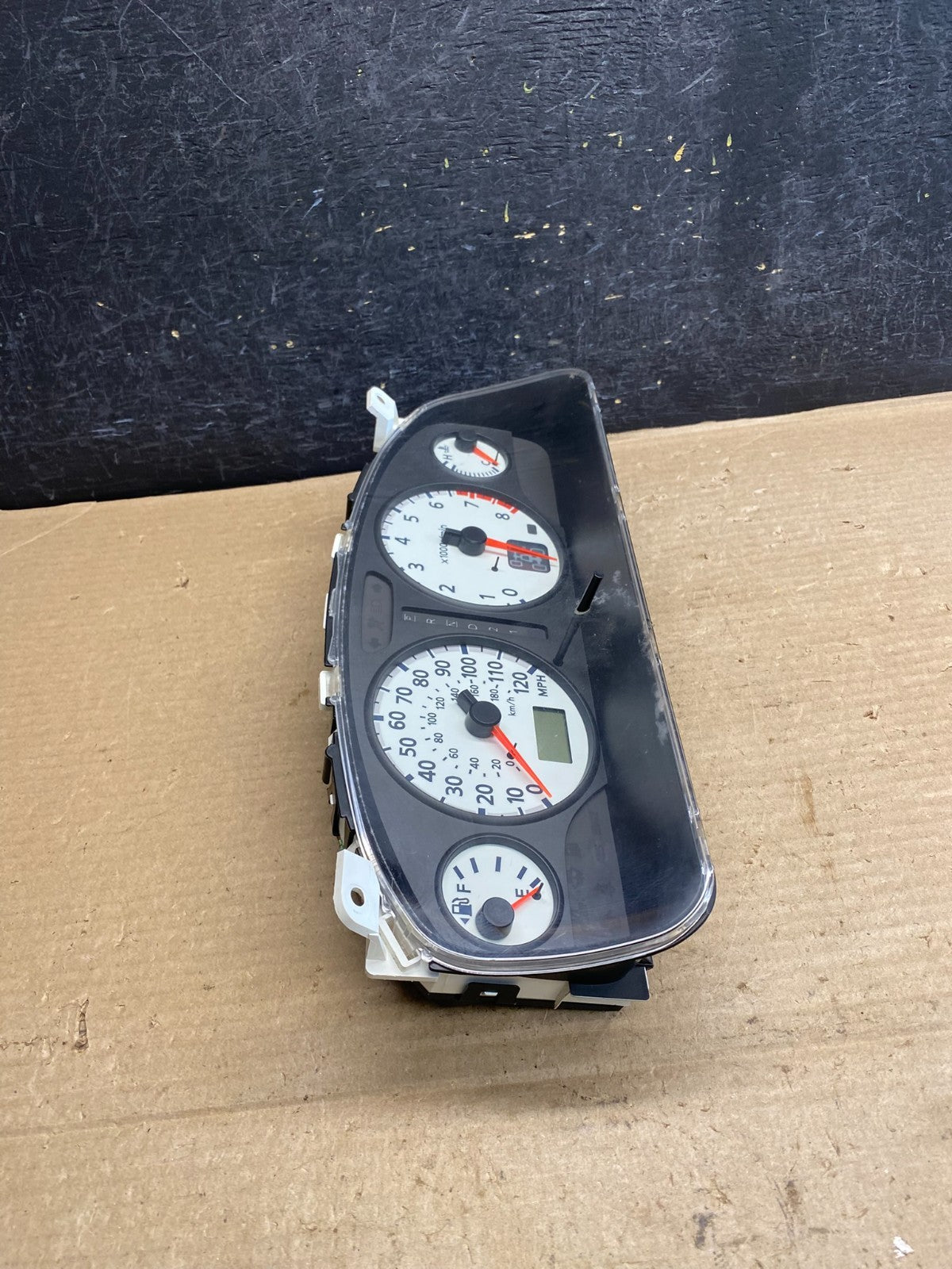 2001 to 2003 Nissan Pathfinder Speedometer Cluster Gauge AH3855 DG1