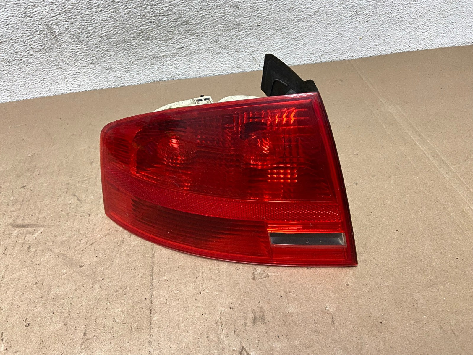 2006 2007 2008 Audi A4 Left Driver Lh Side Tail Light AG4621 LK0