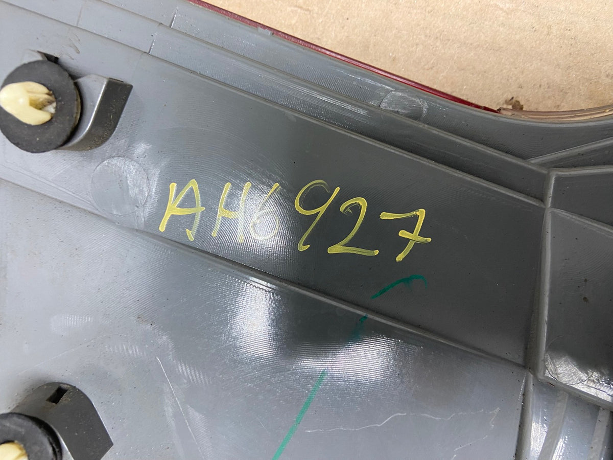 2008 2009 2010 Honda Odyssey Tail Light Inner Right Passenger Rh AH6927 LK7