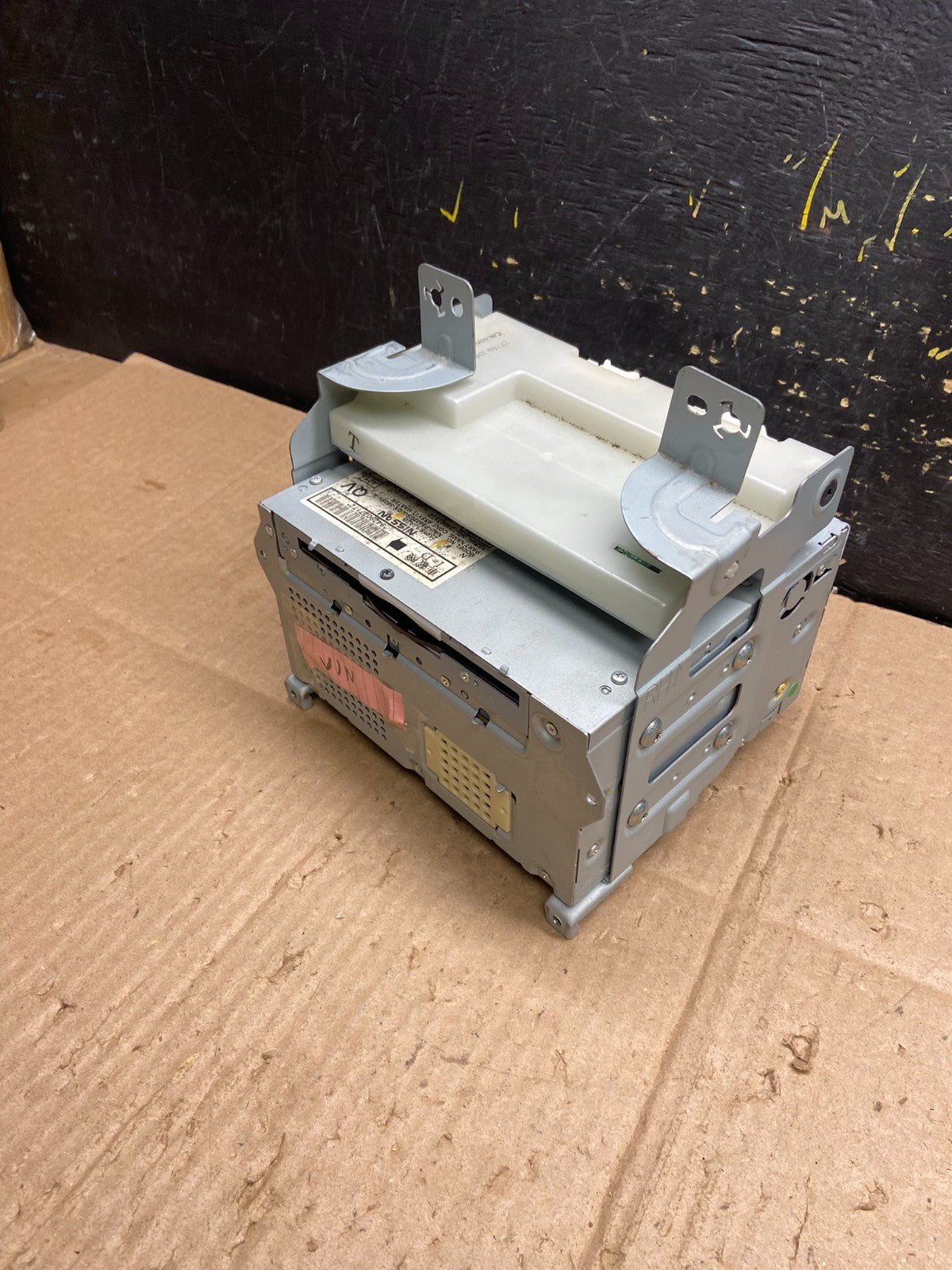 2011 - 2013 Nissan Murano AM/FM Radio CD Player Receiver AB2294 DG2