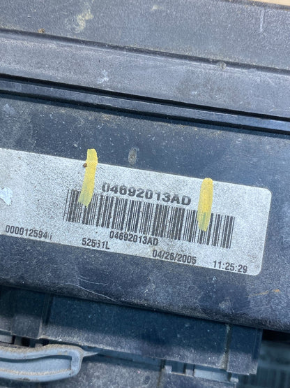 2005 Jeep Grand Cherokee Commander Fuse Box BCM Body Control Module Oe AH3324 DW6