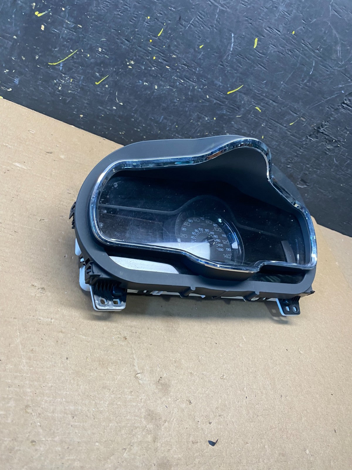 2014 2015 Lincoln MKT Speedometer Instrument Gauge Cluster S6379 DG1