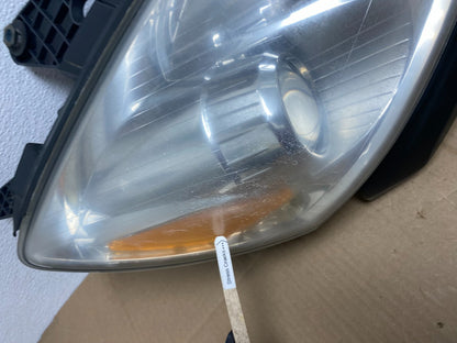 2007 to 2010 Saturn Outlook Right Passenger RH Halogen Headlight OEM AB8113 DW4