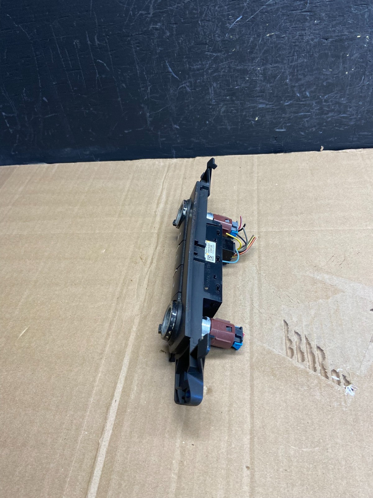 2007 - 2014 Chevrolet Tahoe Yukon Pedal Traction Control Switch af1485 DG2
