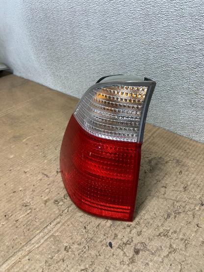 2004 2005 2006 BMW E53 X5 Left Driver Lh Side Tail Light Oem AA8536 LK1