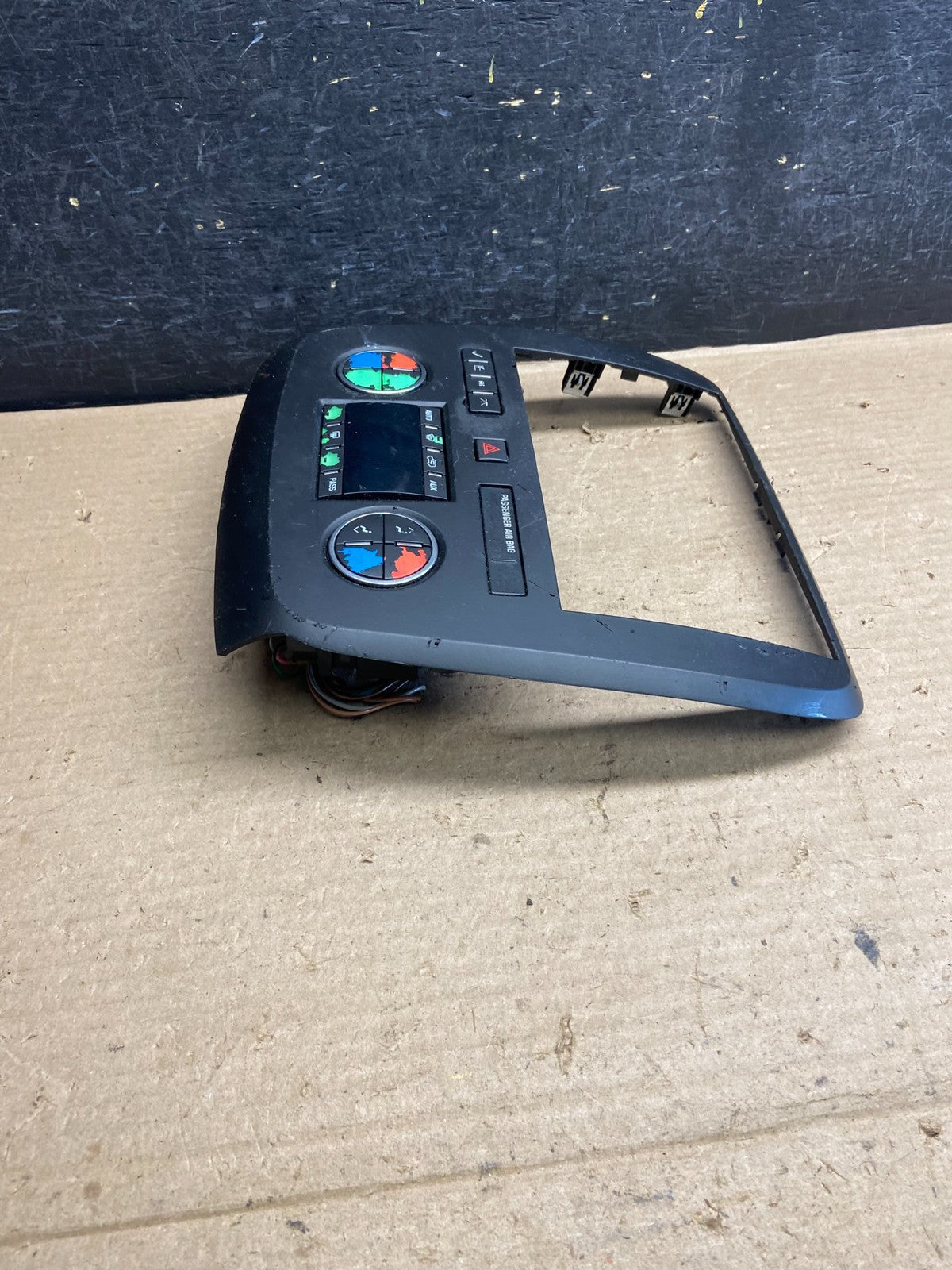 2008 to 2012 Buick Enclave AC Heater Climate Control Unit AH5452 DG2