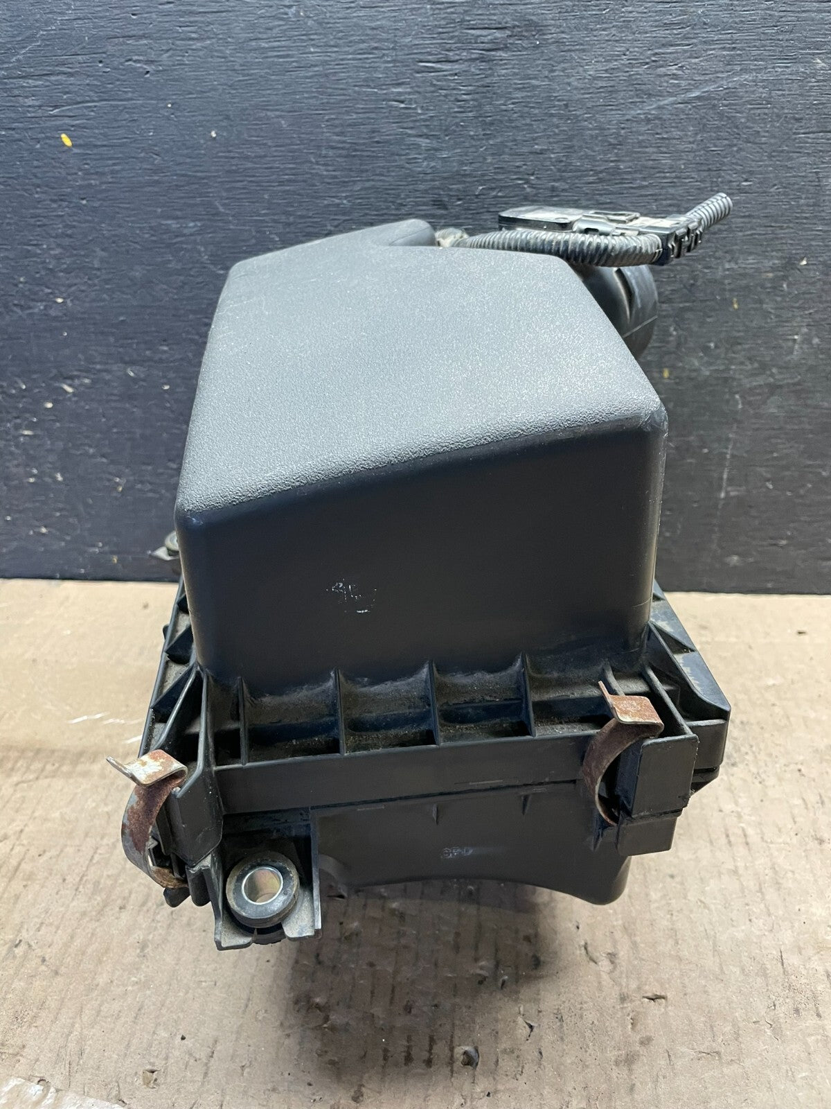 Lexus RX450h Hybrid Air Cleaner Filter Box OEM A9437 PS7