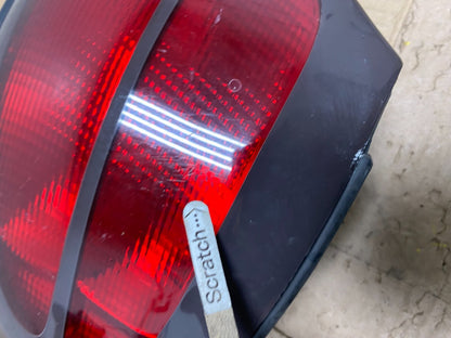1998 to 1999 Ford Taurus Wagon Right Passenger RH Side Tail Light OEM O6707 DW4