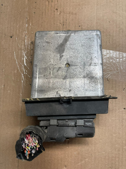 1998 Ford E-Series E-250 4.2L Engine Control Computer F8UF-12a650-fb A8593 PS1