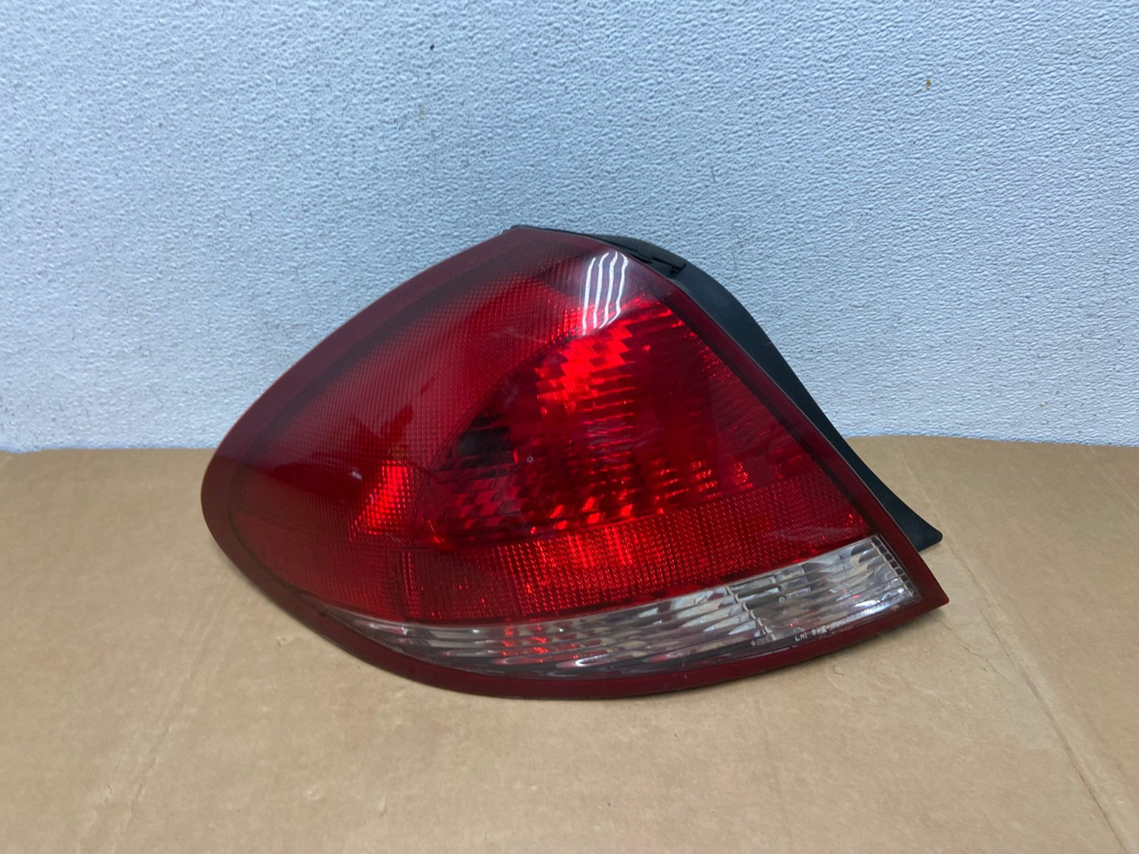 2004 2005 2006 2007 Ford Taurus Left Driver LH Side Tail Light AC8351 LK0