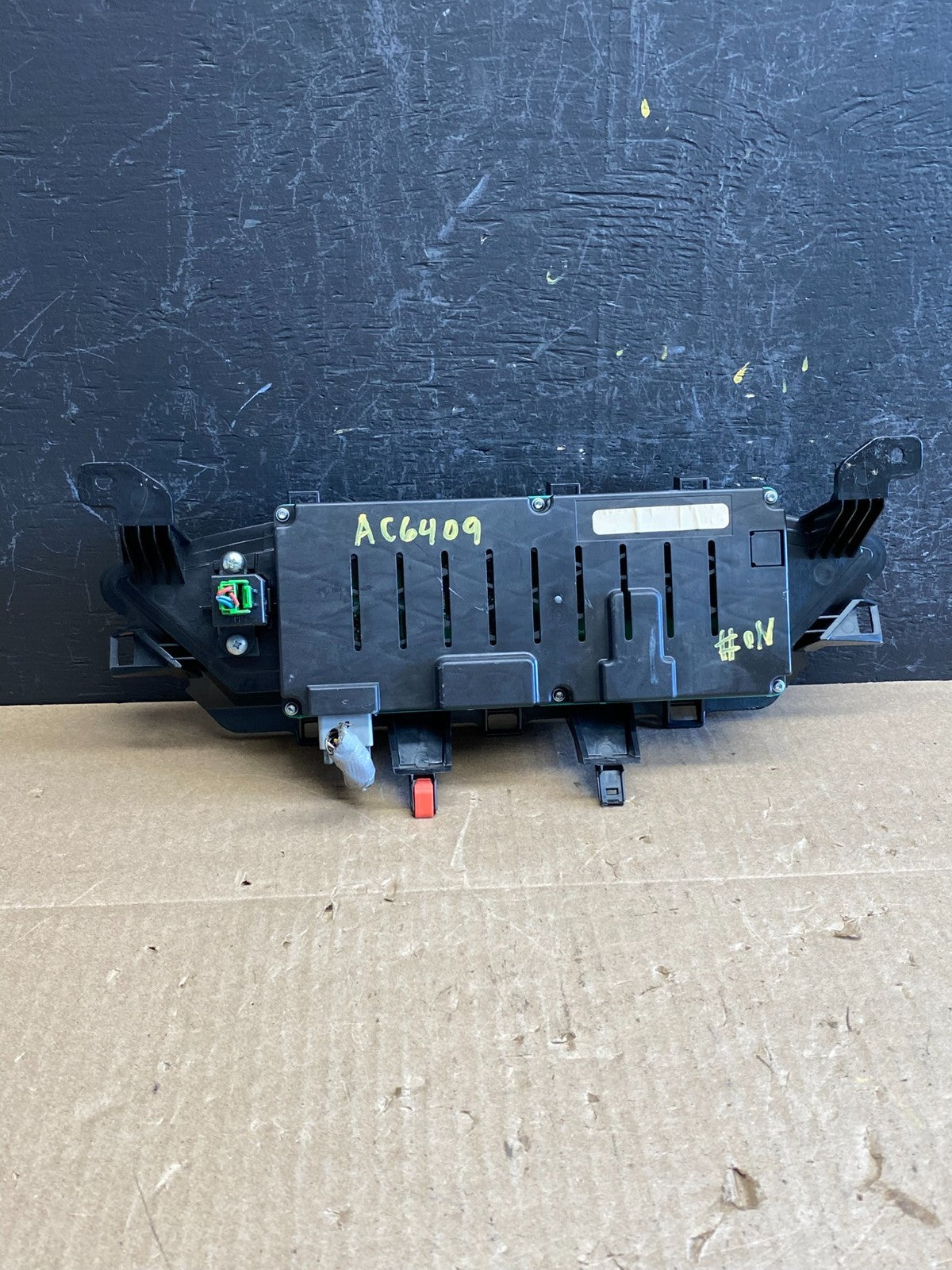 2009 to 2011 Honda Pilot Information Display Screen ac6409 DG4