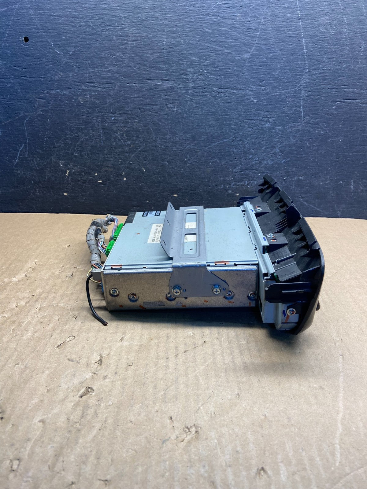 2005 to 2010 Honda Odyssey Am Fm Cd Player Radio Receiver AF9411 DW2