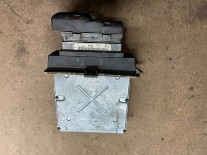2004 Ford Van E250 4.6L Engine Control Module 4c2a-12a650-md AG4020 DG1