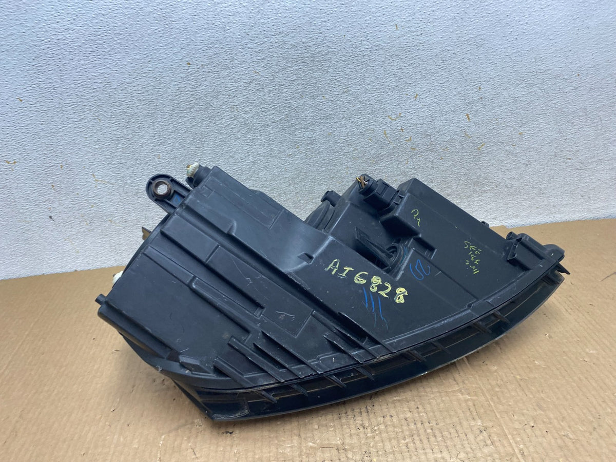 2011 to 2014 Volkswagen Jetta Left Driver LH Headlight Halogen AI6828 DW8