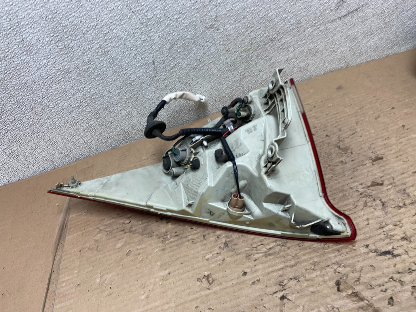 2010-2011 Honda Insight Left Driver LH Side Tail Light OEM AA9787 DG6