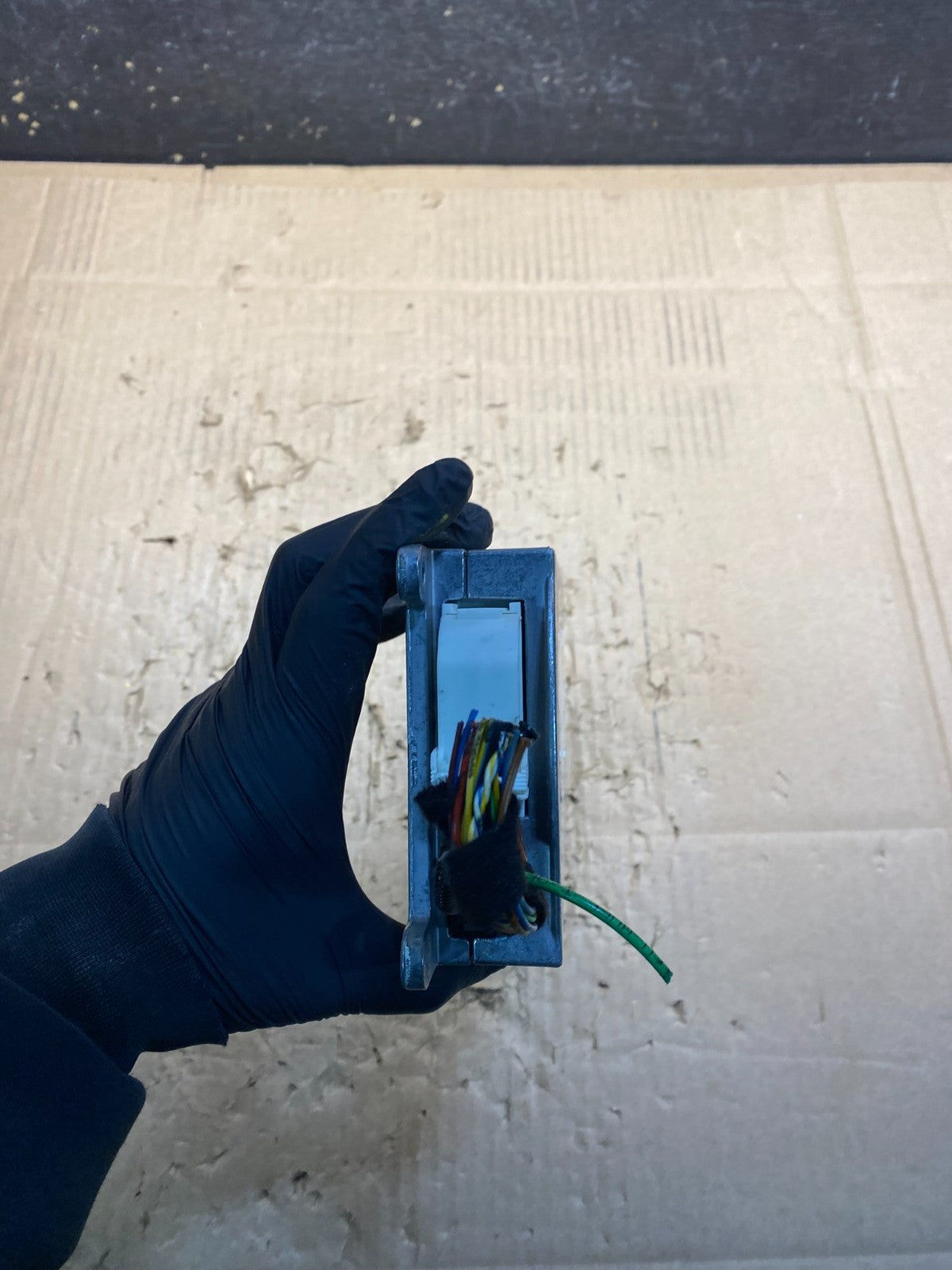 2007 to 2011 Bmw Bluetooth Control Module Computer Telematics W3909 DG4
