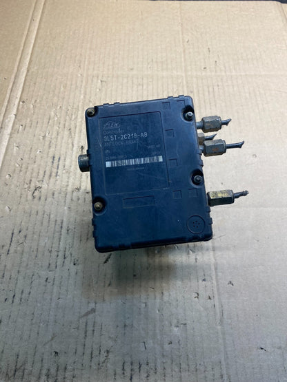 2003 Ford Explorer  ABS Anti Lock Brake Pump Module Oem ab2706 DG5