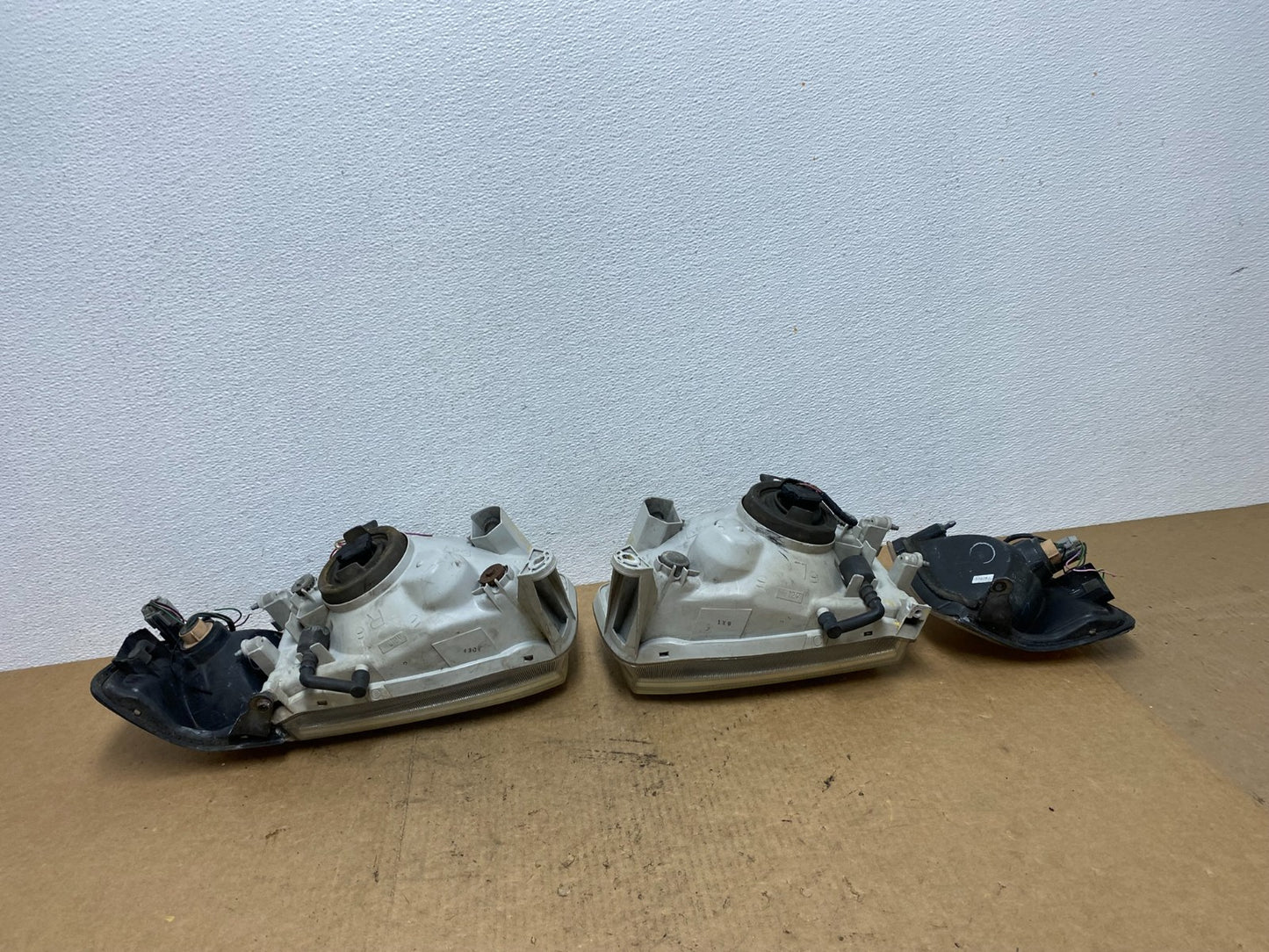 1999-2004 Nissan Pathfinder Left+Right Side Set Halogen Headlights Oem AC3302 DW8