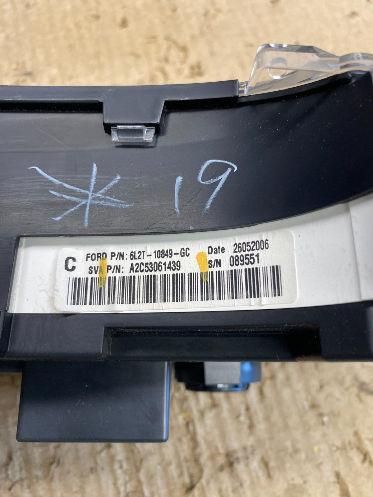 2006 Ford Explorer Speedometer Cluster Gauge Oem AC4658 DG6