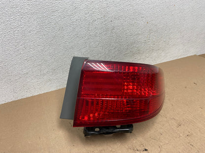 2005 Honda Accord Right Passenger Rh Side Tail Light AE6796 LK2