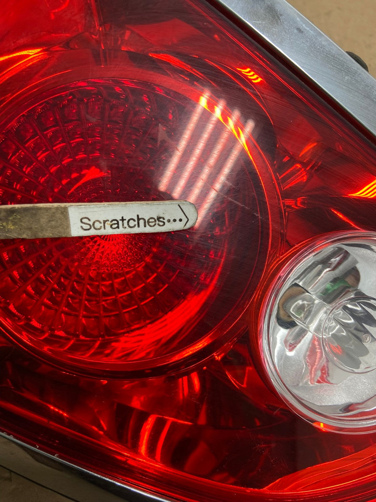 2008-2012 Buick Enclave Right Passenger Rh Inner Tail Light AF5102 LK3