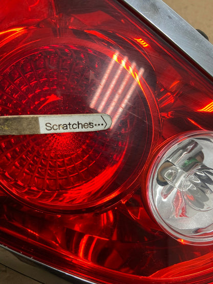 2008-2012 Buick Enclave Right Passenger Rh Inner Tail Light AF5102 LK3