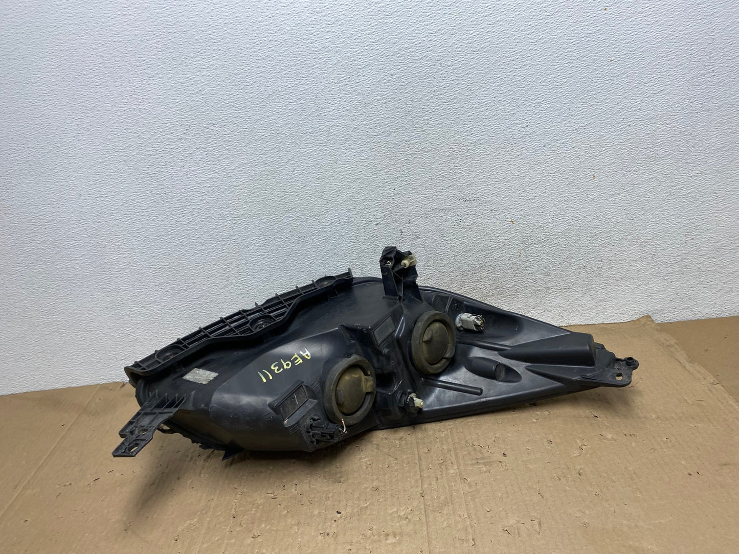 2013 - 2016 Ford Escape Headlight Left Driver Lh Side Halogen AE9311 LK7