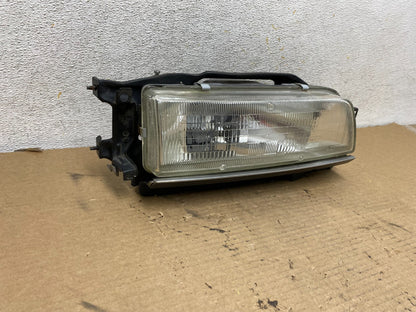 1987 to 1991 Toyota Camry Right Passenger RH Side Headlight AH4321 DG1