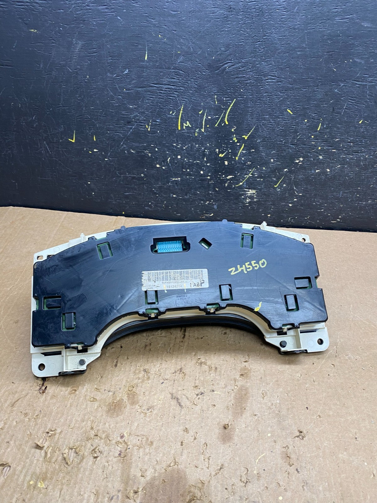 2004 to 2007 Chevrolet Express Speedometer Cluster Gauge OEM  z4550 DG6