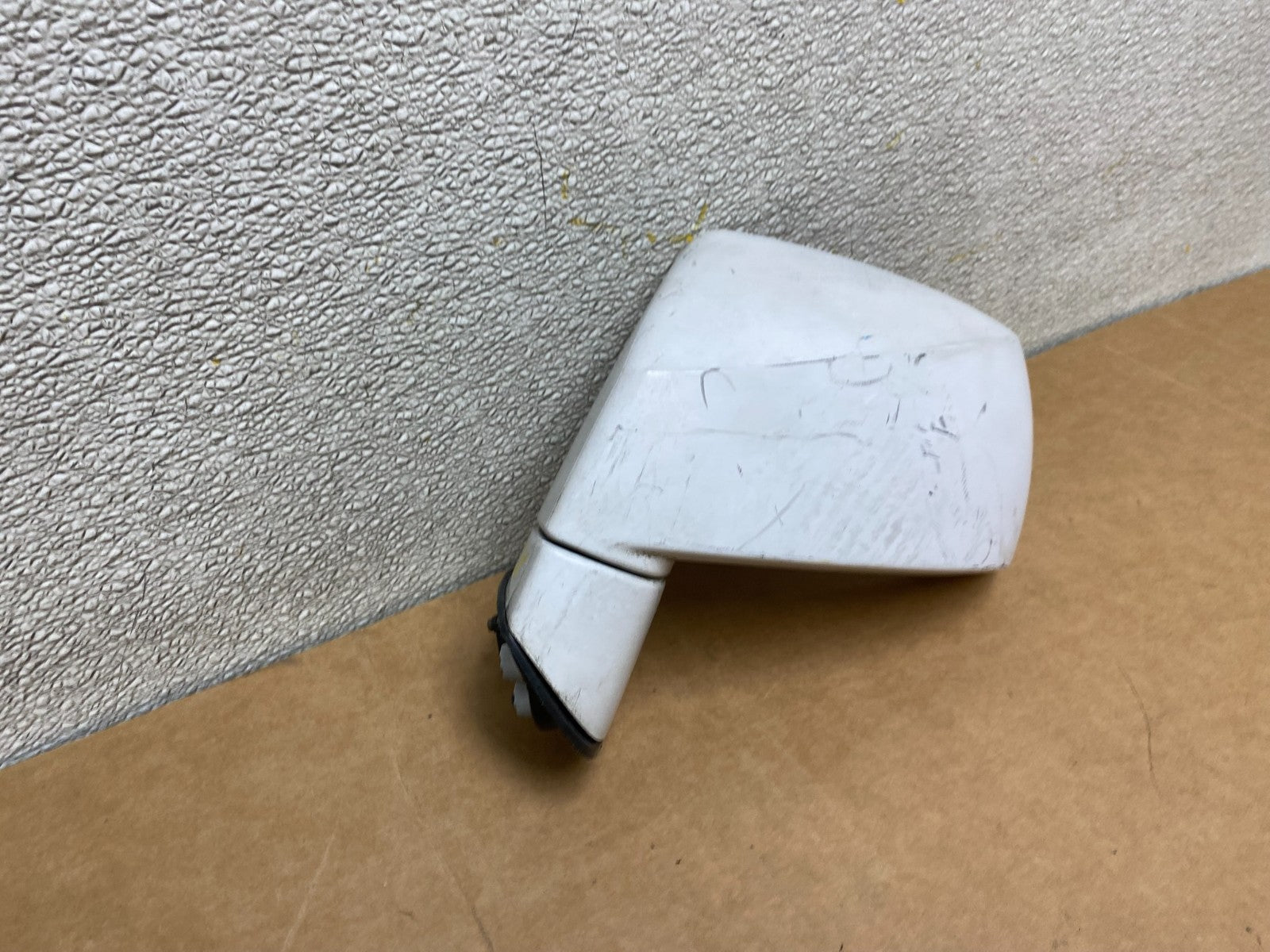 2003 2004 Hyundai Tiburon Left Driver LH View Mirror Power OEM X2695 DW2