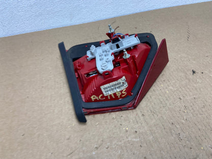 2012 to 2015 Volkswagen Passat Right Passenger Tail light inner Oem AC1175 LK5
