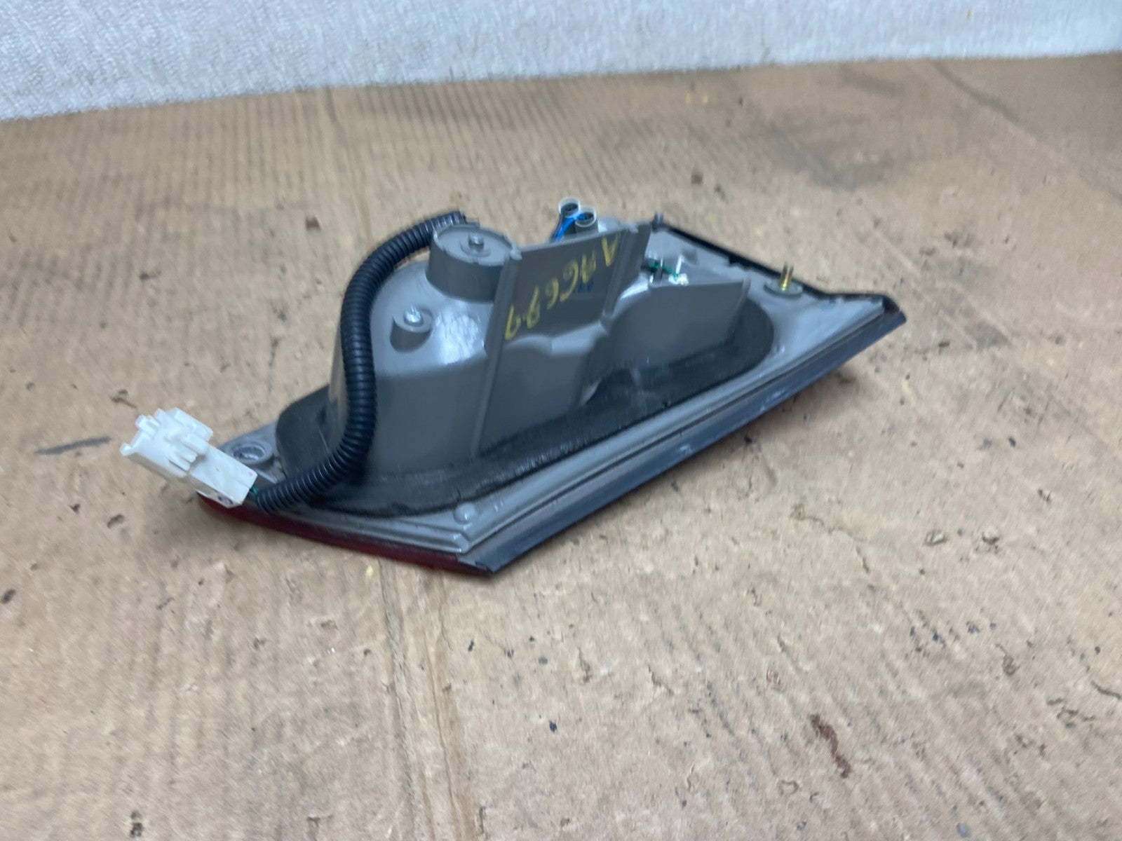 2006 - 2008 Lexus Is250 Is350 Right Passenger RH Inner Tail Light Oem AA6679 DW4