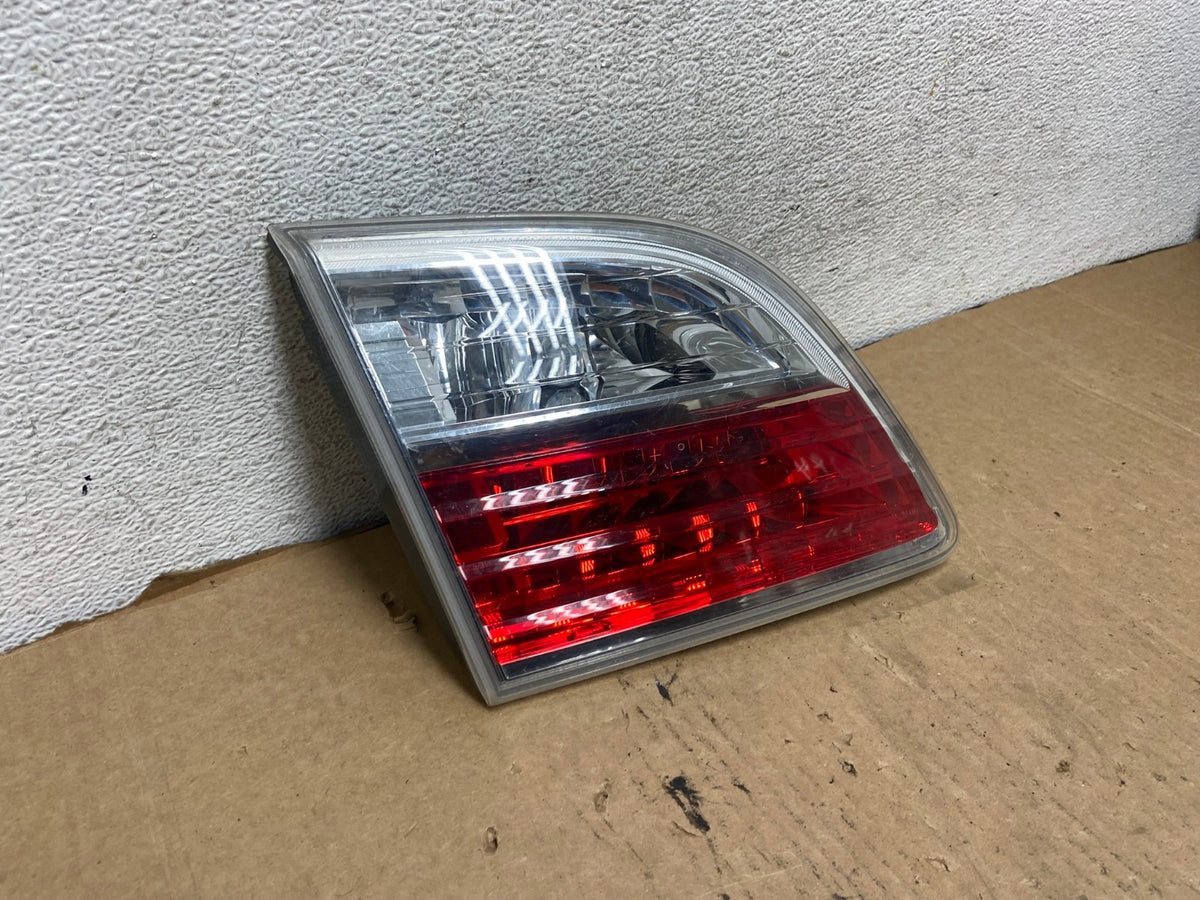 2010 2011 2012 Mazda CX-9 Tail Light Inner Left Driver LH Side AG2150 LK2