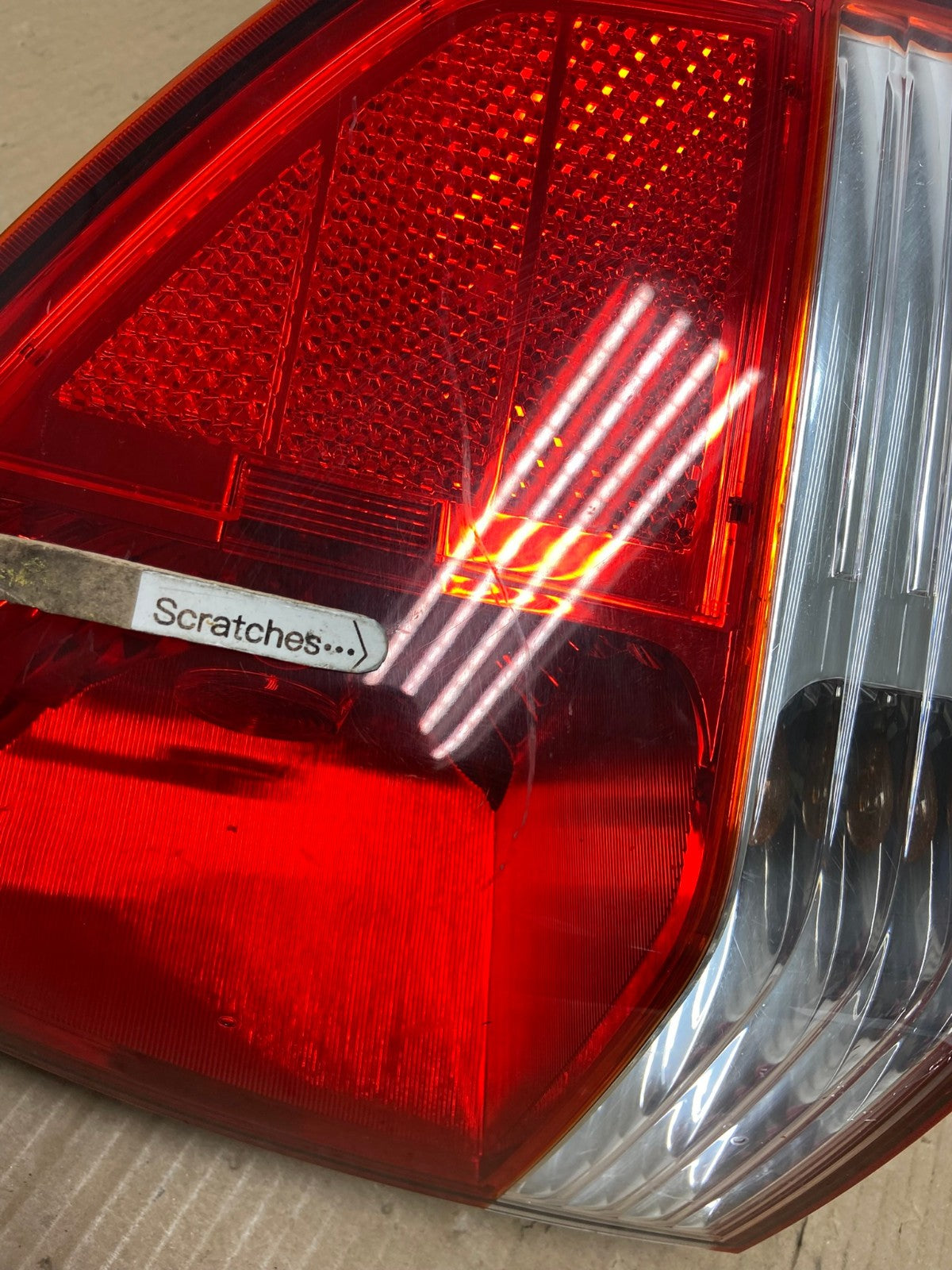 2009 2010 2011 Kia Borrego Right Passenger Side Tail Light AE9797 LK3