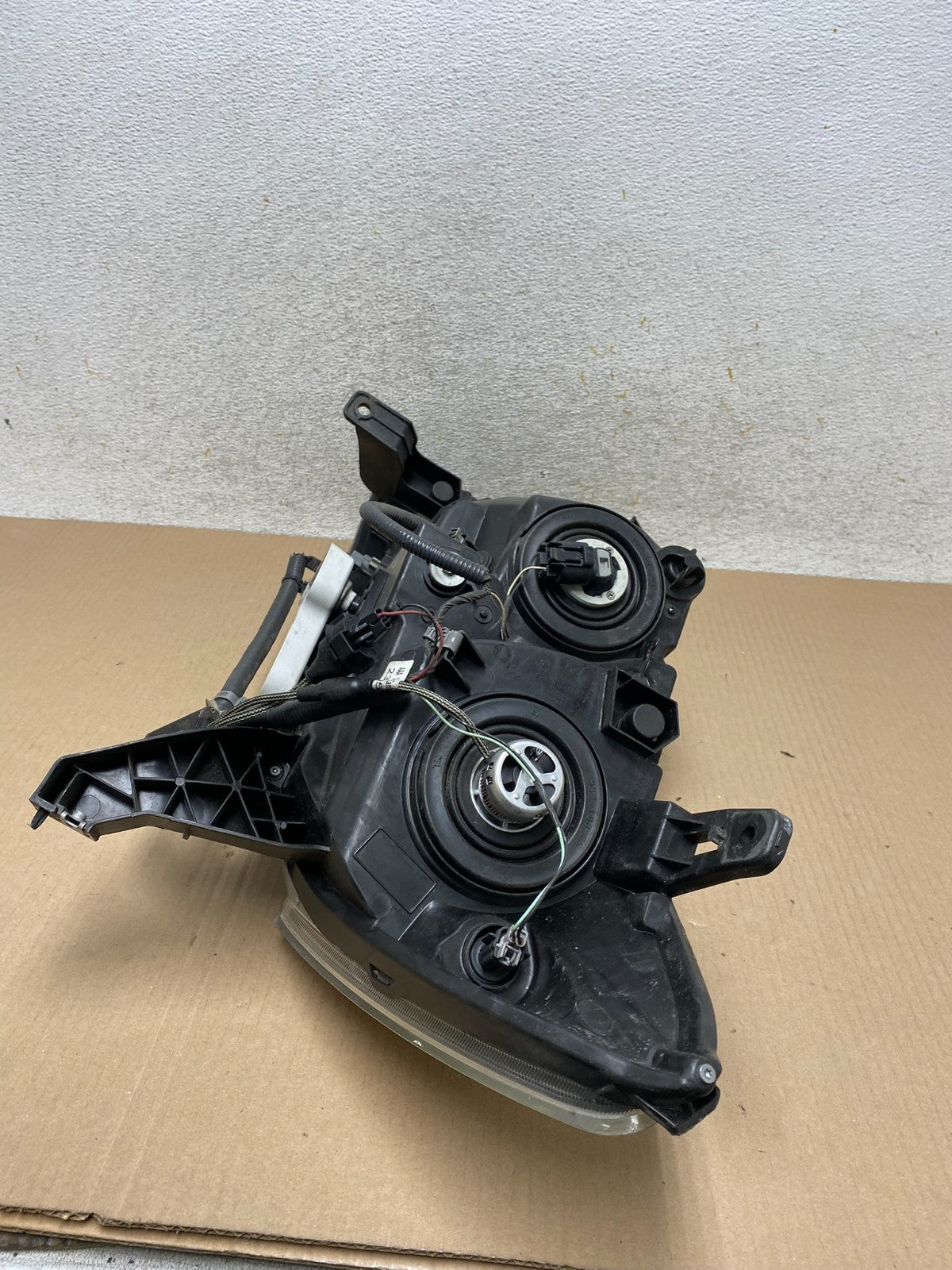 2013 to 2016 Nissan Pathfinder Right Passenger RH Side Headlight AJ2408 DW6