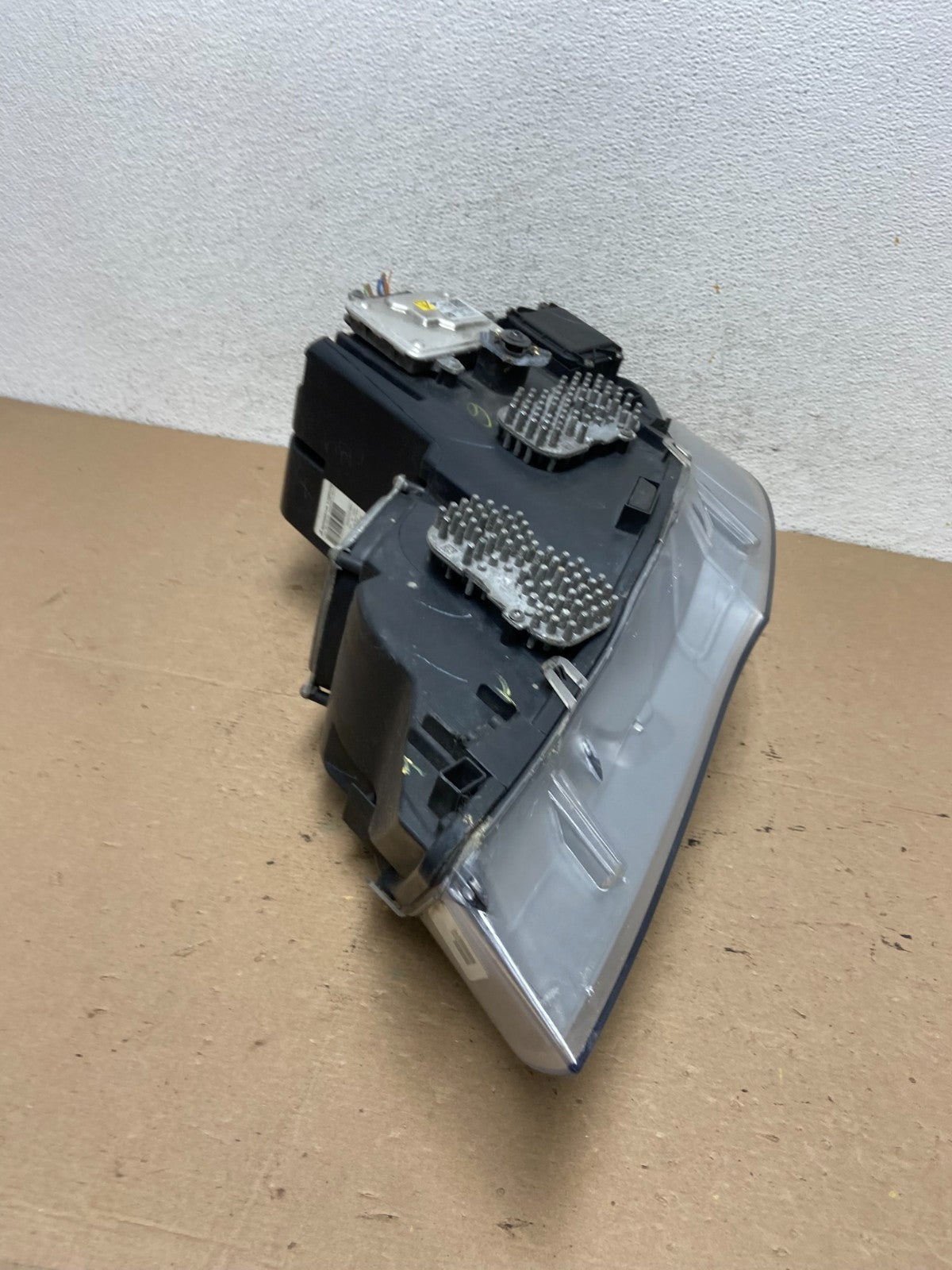2011 to 2013 BMW X5 Right Passenger RH Side Headlight Xenon HID AF5006 DW11