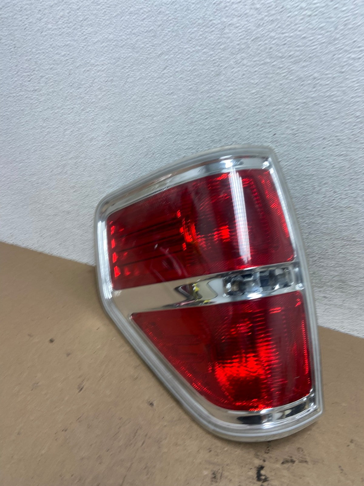 2009 to 2014 Ford F150 F-150 Left Driver LH Side Tail Light AF4540 LK0