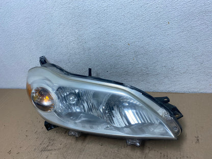 2009 to 2014 Toyota Matrix Right Passenger RH Side Halogen Headlight AF4287 LK1