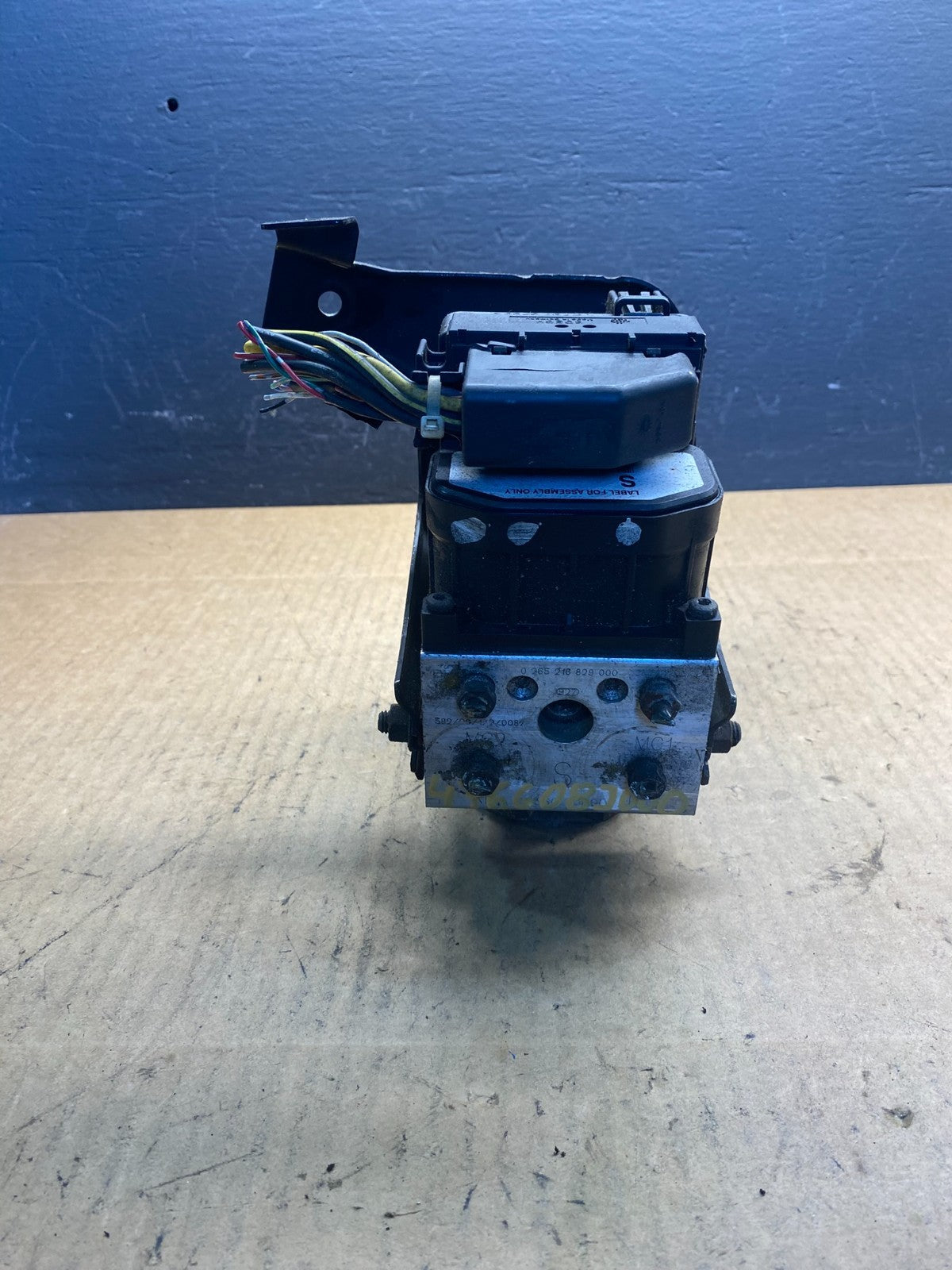 2002 to 2006 Nissan Altima ABS Anti Lock Brake Actuator Pump OEM AC4291 DG1