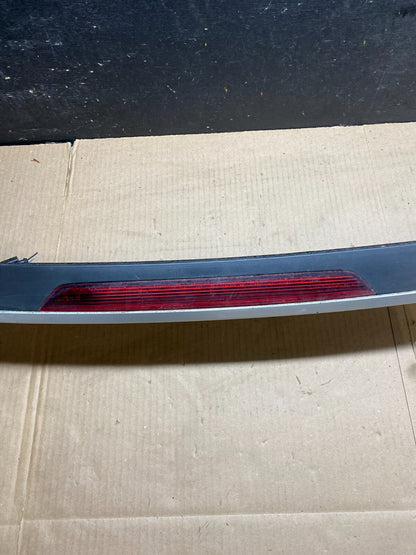 2007 to 2009 Audi Q7 Rear Tailgate Spoiler W/ 3RD Third Brake Light OEM C8062 DG5