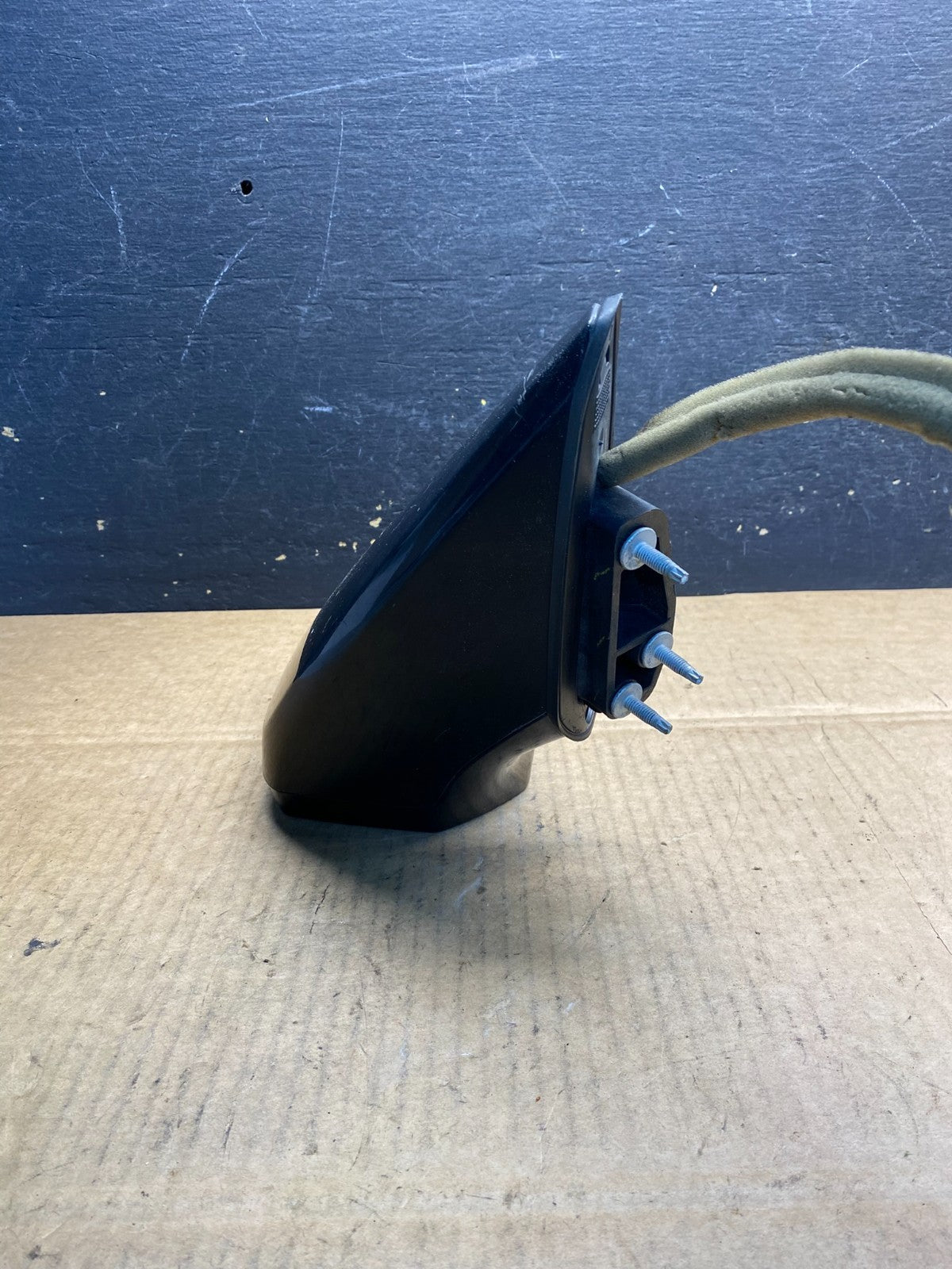 2010 - 2015 Chevrolet Camaro Left Driver LH Door View Mirror OEM AB4042 MS3